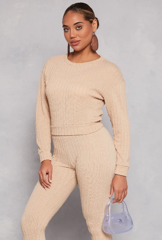 Ribbed Knit Pullover Sweater