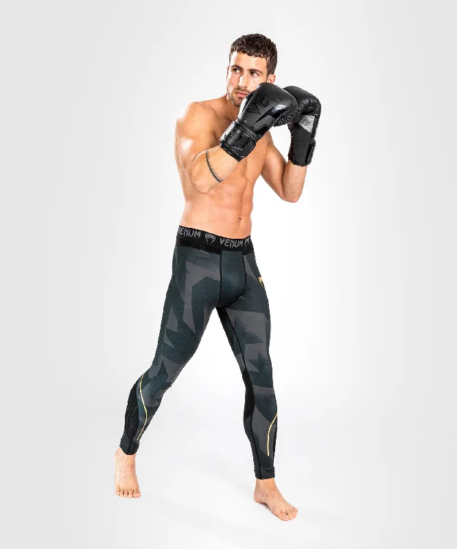 Venum Razor Spats - Black/Gold